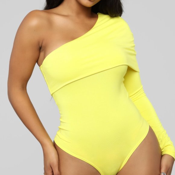 One Shoulder Yellow Bodysuit - Picture 1 of 3